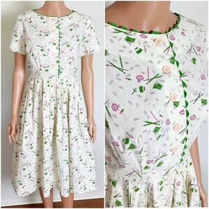 Vintage 1950s Novelty Print Ric‎ Rac Teacher Secretary Dress // Size Small